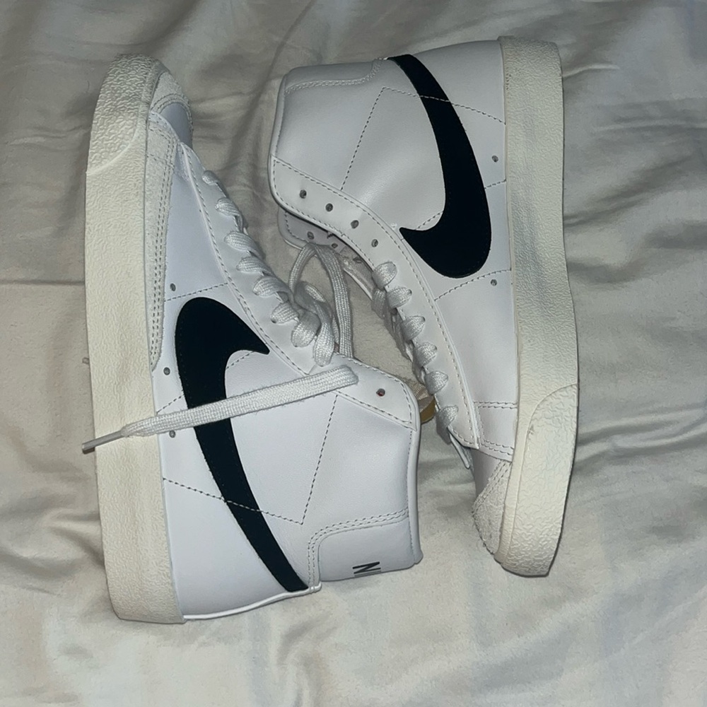 Brand new Nike blazers size 8.5